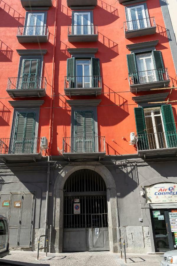 Una Stanza Al Museo 那不勒斯 外观 照片